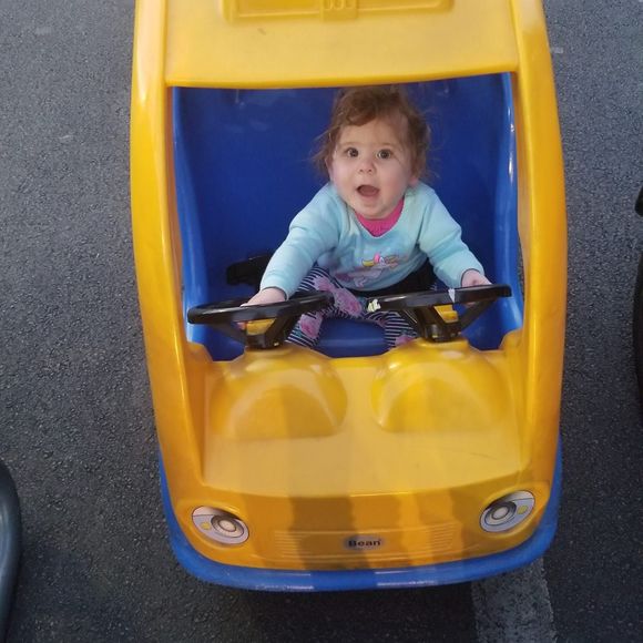 Meet the Posher Other - Meet your Posher, Amy